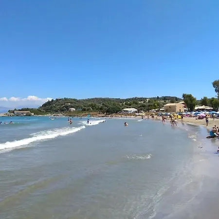 Tanjas Close To The Apartment Agios Spyridon (Corfu)